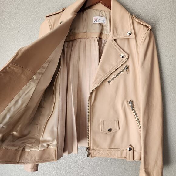RED VALENTINO Pleated Leather Biker Jacket  Size 40 = US 4 Small - Picture 3 of 11
